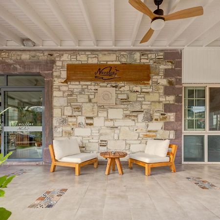 Navalia Hotel Foça Eksteriør bilde